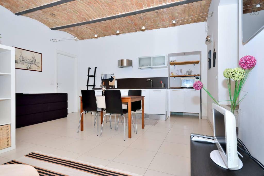 Pogrihouse Apartment ตรีเอสเต ภายนอก รูปภาพ